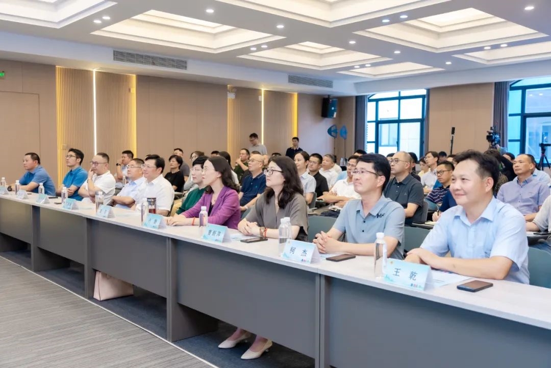 嘉興市工會助力企業(yè)垃圾分類十大案例及IP發(fā)布會在川源舉辦