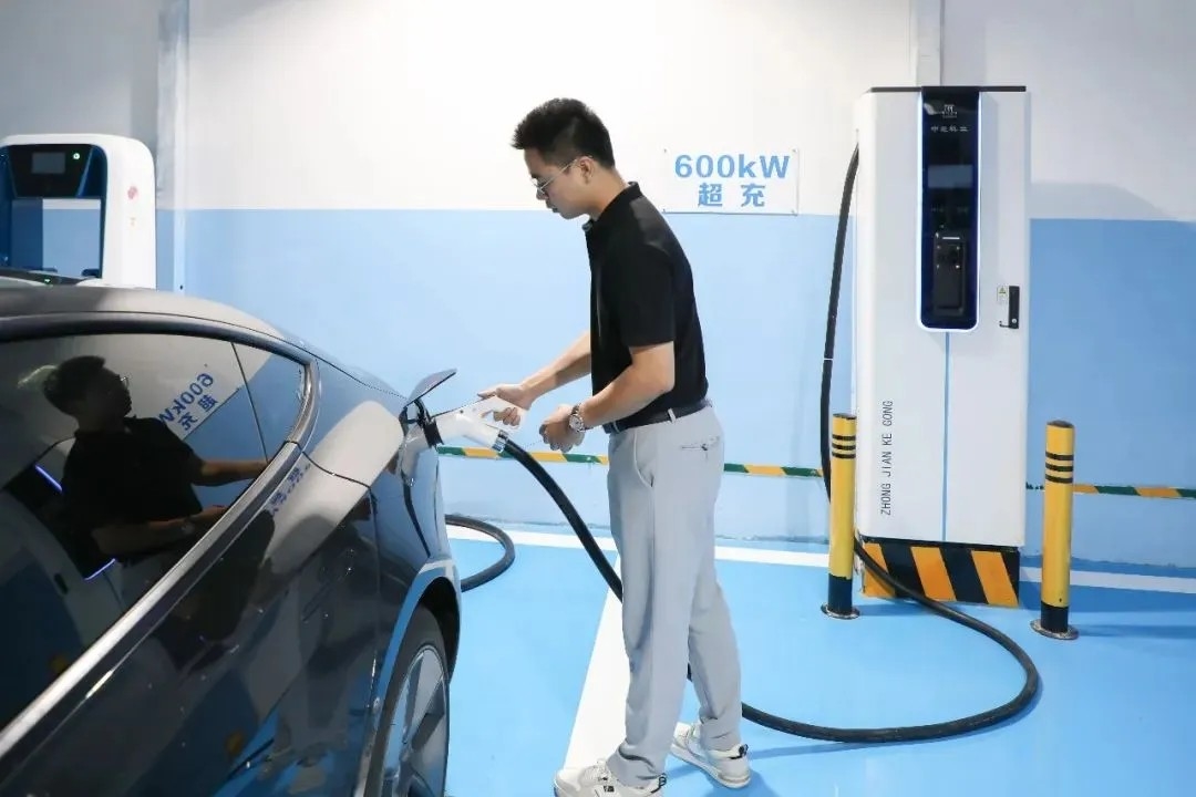 國資小新丨“基建狂魔”新面貌：不會整活的建筑，不是好黑科技！