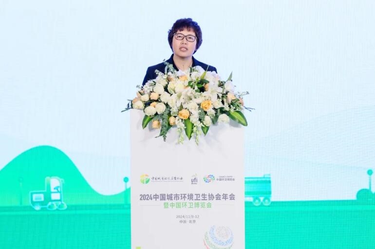 加快發(fā)展新質(zhì)生產(chǎn)力 推進中國環(huán)衛(wèi)現(xiàn)代化——2024中國城市環(huán)境衛(wèi)生協(xié)會年會暨中國環(huán)衛(wèi)博覽會在京盛大召開!