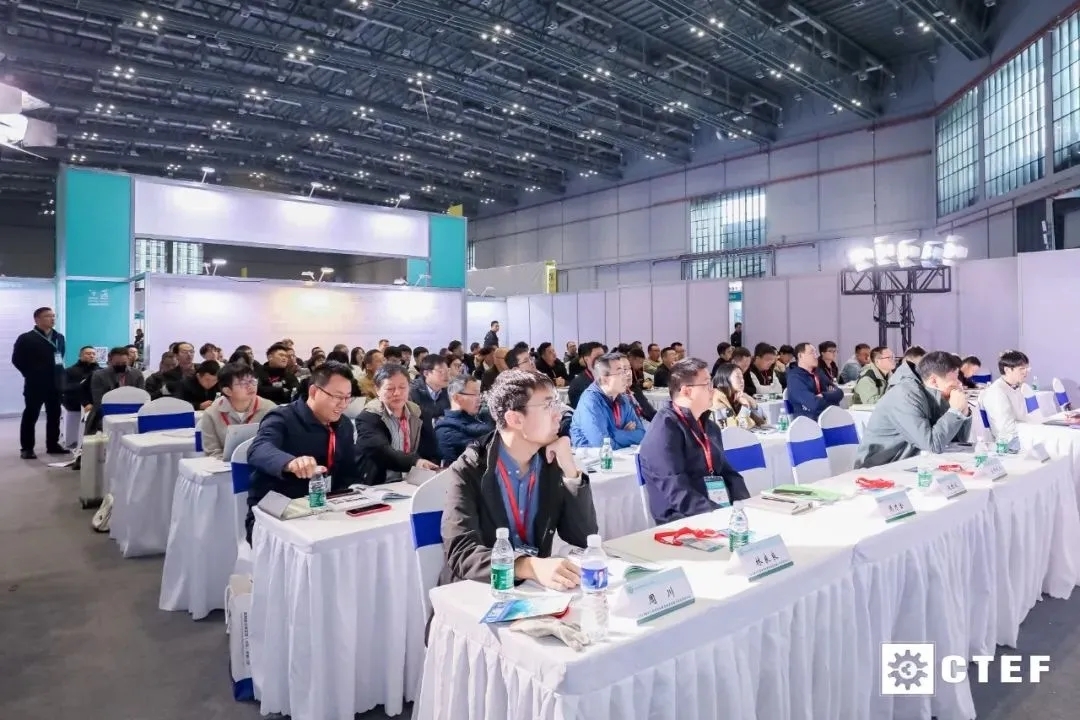 重磅收官!國際比例創(chuàng)新高,數(shù)智化賦能化工企業(yè)轉(zhuǎn)型,第十六屆上海國際化工裝備博覽會閉幕