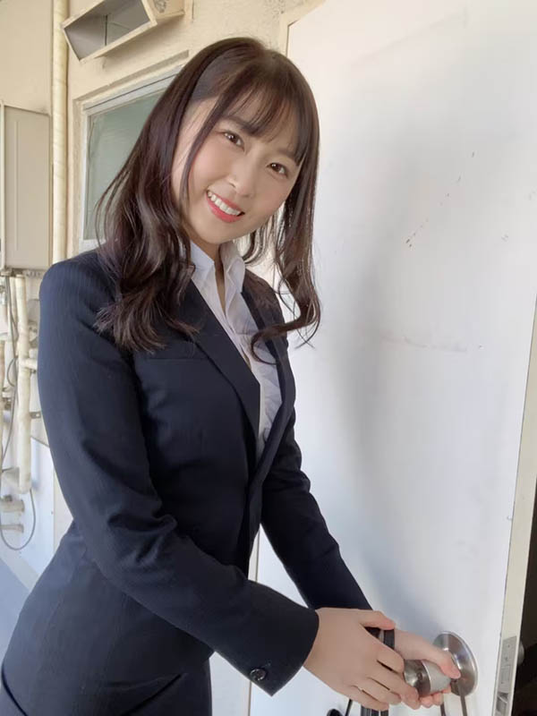 美女教師《長谷川夕奈》精選作品推薦介紹及封面預(yù)覽