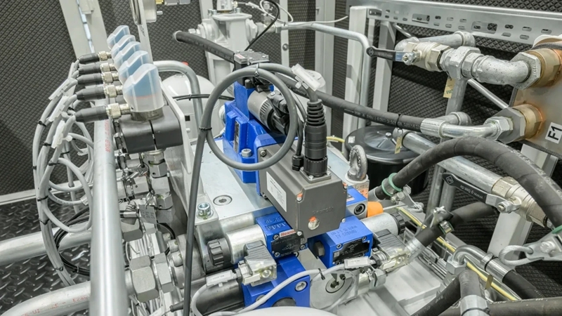 博世力士樂(lè)助力打造經(jīng)濟(jì)通用型壓力機(jī)系統(tǒng)