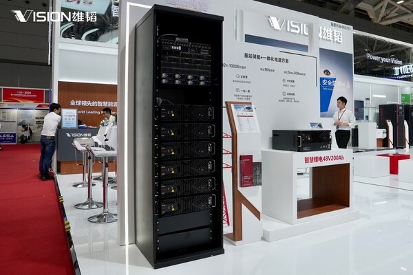 固態(tài)電池首次揭曉！雄韜股份新品亮相CIBF2025