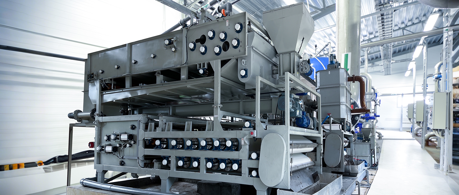 一站式污泥深度脫水減量,減出真效益!