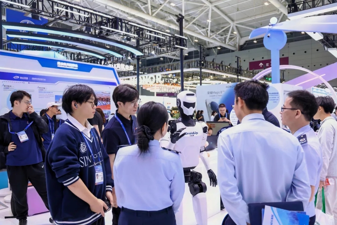 11月深圳1700億燃爆未來!第二十七屆高交會圓滿閉幕!